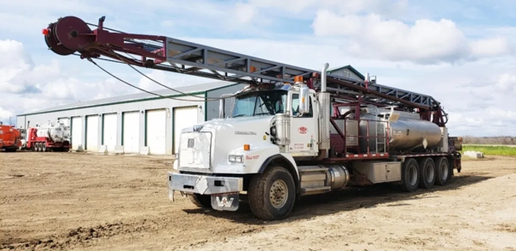 Photo #3 of LATE MODEL OILFIELD SERVICES FLEET FEATURING SEMI/VAC UNITS, PRESSURE TRUCKS, FLUSH-BY TRUCKS & VACUUM TRAILERS - MAJOR OILFIELD SERVICES CONTRACTOR ASSETS