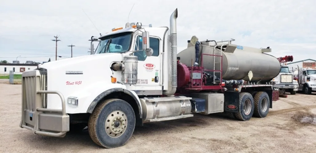 Photo #6 of LATE MODEL OILFIELD SERVICES FLEET FEATURING SEMI/VAC UNITS, PRESSURE TRUCKS, FLUSH-BY TRUCKS & VACUUM TRAILERS - MAJOR OILFIELD SERVICES CONTRACTOR ASSETS