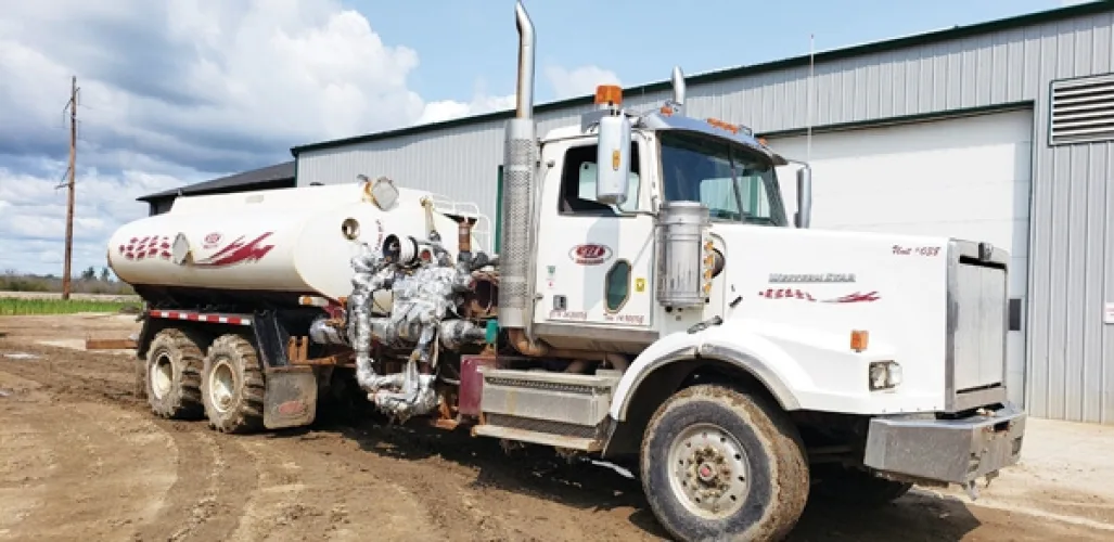 Photo #8 of LATE MODEL OILFIELD SERVICES FLEET FEATURING SEMI/VAC UNITS, PRESSURE TRUCKS, FLUSH-BY TRUCKS & VACUUM TRAILERS - MAJOR OILFIELD SERVICES CONTRACTOR ASSETS