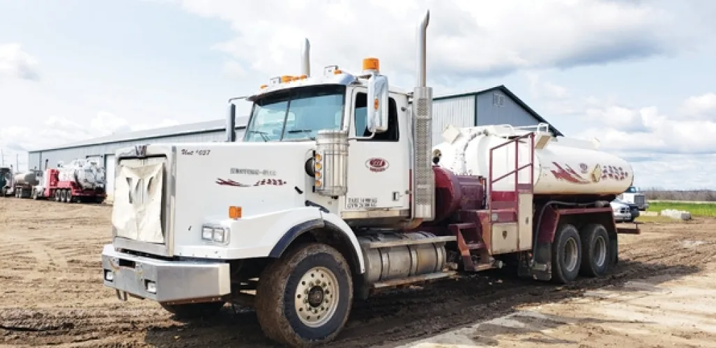 Photo #9 of LATE MODEL OILFIELD SERVICES FLEET FEATURING SEMI/VAC UNITS, PRESSURE TRUCKS, FLUSH-BY TRUCKS & VACUUM TRAILERS - MAJOR OILFIELD SERVICES CONTRACTOR ASSETS