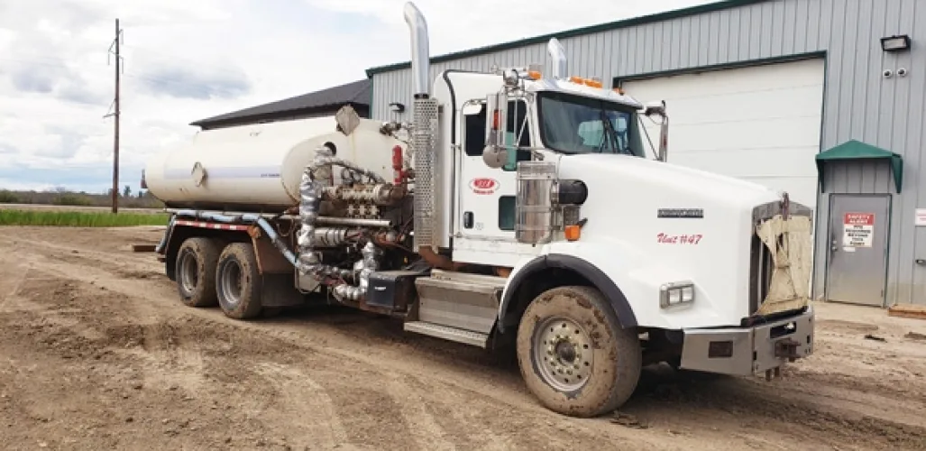 Photo #16 of LATE MODEL OILFIELD SERVICES FLEET FEATURING SEMI/VAC UNITS, PRESSURE TRUCKS, FLUSH-BY TRUCKS & VACUUM TRAILERS - MAJOR OILFIELD SERVICES CONTRACTOR ASSETS