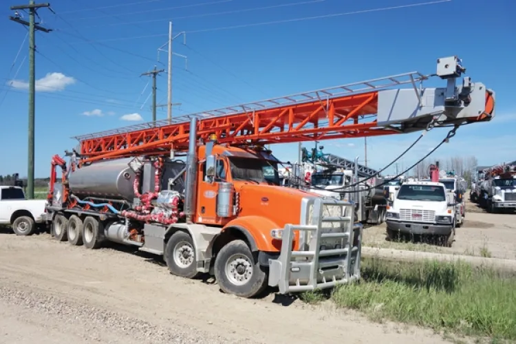 Photo #23 of LATE MODEL OILFIELD SERVICES FLEET FEATURING SEMI/VAC UNITS, PRESSURE TRUCKS, FLUSH-BY TRUCKS & VACUUM TRAILERS - MAJOR OILFIELD SERVICES CONTRACTOR ASSETS