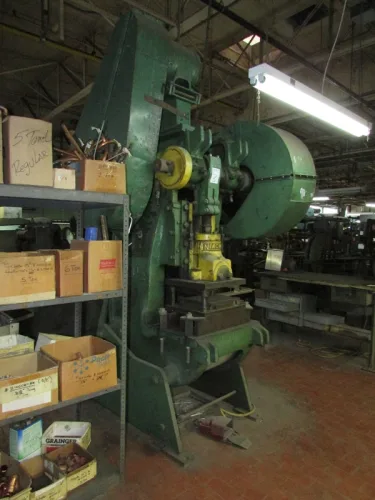 Photo #13 of COMPLETE FABRICATION & MACHINE SHOP, THOUSANDS OF DOLLARS' WORTH OF INVENTORY/SPARE PARTS/NEW COMPLETE MARINE AIR CONDITIONERS & ALL RELATED SPARES, NEW CHILLERS, AIR HANDLERS, CONTROL PANELS & ACCESSORIES, PUMPS, THERMOSTATS, COILS & MORE - FORMER