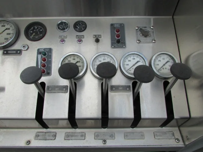 Photo #69 of COMPLETE FABRICATION & MACHINE SHOP, THOUSANDS OF DOLLARS' WORTH OF INVENTORY/SPARE PARTS/NEW COMPLETE MARINE AIR CONDITIONERS & ALL RELATED SPARES, NEW CHILLERS, AIR HANDLERS, CONTROL PANELS & ACCESSORIES, PUMPS, THERMOSTATS, COILS & MORE - FORMER