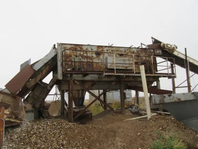 Photo #15 of McCLOSKEY VIBRATORY SCREENERS, CAT EXCAVATORS, CAT LOADERS, TRAILERS & MORE - MAVERICK AGGREGATES