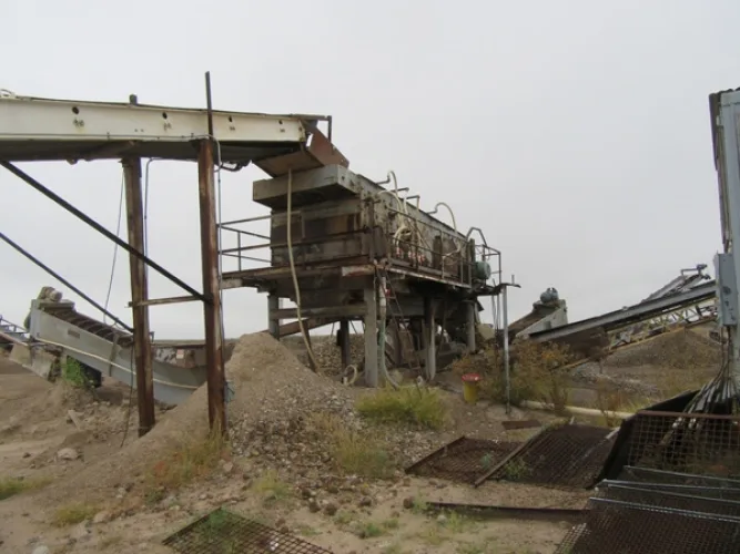 Photo #16 of McCLOSKEY VIBRATORY SCREENERS, CAT EXCAVATORS, CAT LOADERS, TRAILERS & MORE - MAVERICK AGGREGATES