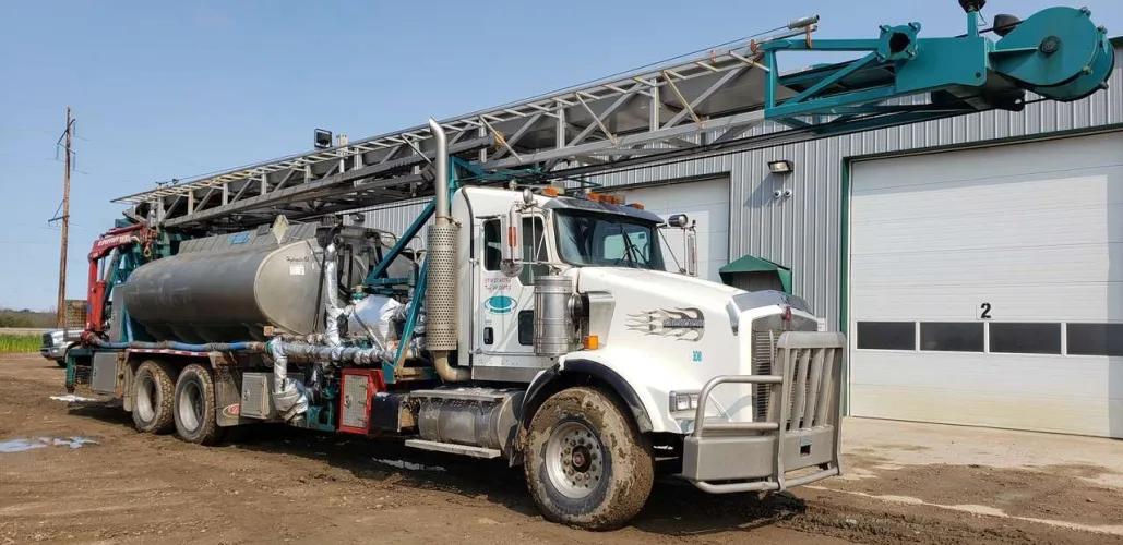 Photo #10 of SECOND IN A SERIES OF DLM OILFIELD SALES - MULTIMILLION-DOLLAR, MULTI-LOCATION AUCTION, INCLUDING: ROLLING STOCK, CONSTRUCTION, OILFIELD, GAS & ENERGY EQUIPMENT
