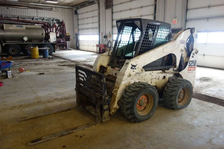 Photo #56 of SECOND IN A SERIES OF DLM OILFIELD SALES - MULTIMILLION-DOLLAR, MULTI-LOCATION AUCTION, INCLUDING: ROLLING STOCK, CONSTRUCTION, OILFIELD, GAS & ENERGY EQUIPMENT