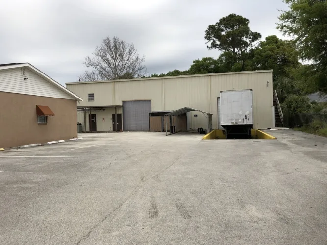 Photo #3 of REAL ESTATE FOR SALE OR LEASE - HOLLY HILL FL: 6,630± SF OF OFFICE/LIGHT MANUFACTURING, INCLUDING APPROXIMATELY, INCLUDING: 3,112± WAREHOUSE/MANUFACTURING, 3,518± HVAC OFFICE