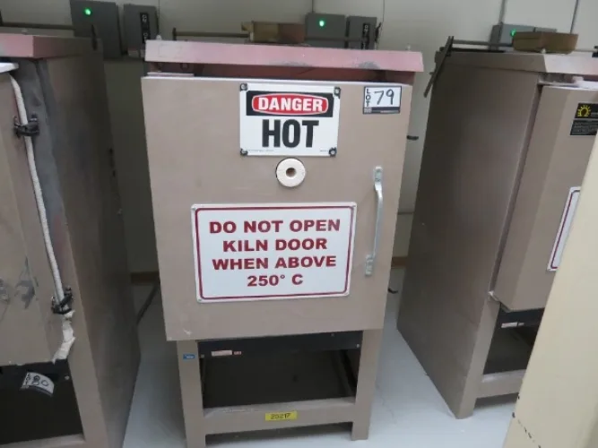 Photo #100 of 2-DAY AUCTION - DAY #1 | PANCON CORPORATION - TEMECULA, CA (PLASTIC INJECTION MOLDING) - ENGEL VERTICAL ROTARY INJECTION MOLDERS CONFIGURED AS PRODUCTION CELLS, HORIZONTAL INJECTION MOLDERS, HOPPERS, DRYERS, TEMPERATURE CONTROLLERS, GRANULATORS &
