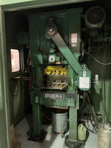 Photo #7 of 2-DAY SALE - DAY #2 | PANCON CORPORATION - EAST TAUNTON, MA (METAL STAMPING) - MINSTER PULSAR, BRUDERER & PERKINS HIGH-SPEED PRESSES, TOOLROOM/SUPPORT EQUIPMENT, INSPECTION EQUIPMENT, COMPRESSORS & MORE