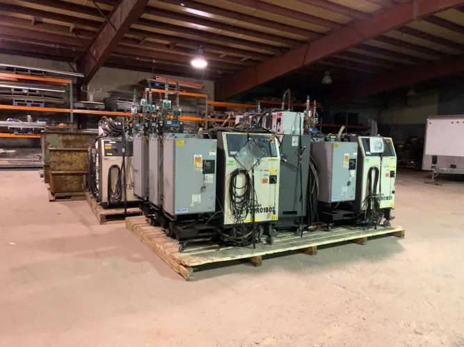 Photo #3 of SHORT NOTICE SALE - SURPLUS FANUC ROBOTS
