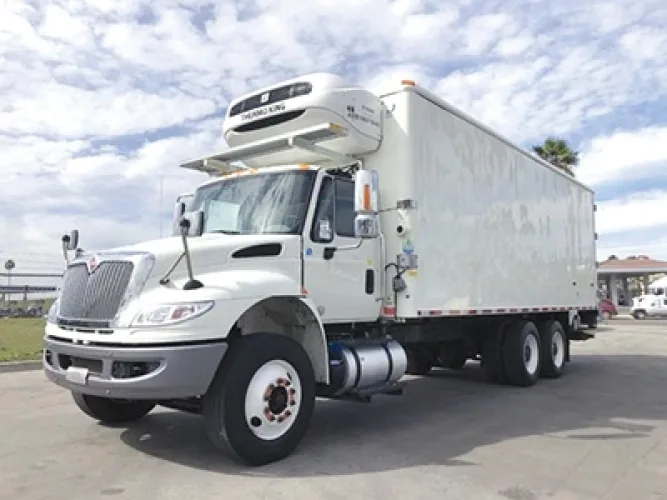 Photo #2 of (100+) 2018 INTERNATIONAL 4400 SBA 6X4 REFRIGERATED BOX TRUCKS & (10) 2018 INTERNATIONAL 4400 SBA 6X4 CAB & CHASSIS, MAXON 4400 LB ALUMINUM PLATFORM W/ LED, 24' JOHNSON COLD PLATE BOX - THERMO KING REF, MILES LOW AS 8K, REPLACEMENT COST ON THESE UNITS -