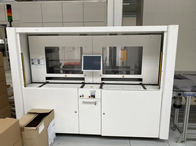 Photo #3 of STATE OF THE ART, CUTTING EDGE PRODUCTION EQUIPMENT FOR FLEXIBLE DESIGN/SMALL SERIES SHOE PRODUCTION - ADIDAS GERMANY