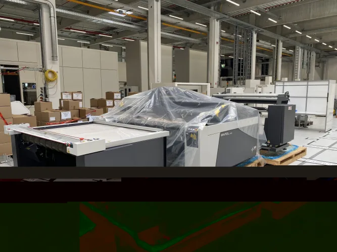 Photo #5 of STATE OF THE ART, CUTTING EDGE PRODUCTION EQUIPMENT FOR FLEXIBLE DESIGN/SMALL SERIES SHOE PRODUCTION - ADIDAS GERMANY