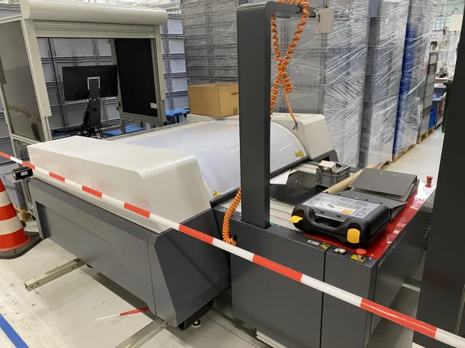 Photo #7 of STATE OF THE ART, CUTTING EDGE PRODUCTION EQUIPMENT FOR FLEXIBLE DESIGN/SMALL SERIES SHOE PRODUCTION - ADIDAS GERMANY