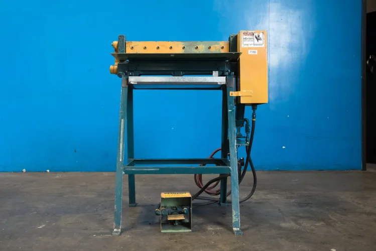 Photo #10 of METAL WORKING, FABRICATION AND MACHINE TOOLS AUCTION, FEATURING: SHEET METAL EQUIPMENT, COIL HANDLING EQUIPMENT, BROACHING MACHINES, GRINDERS, LATHES, PRESSES, MILLING MACHINES & MORE....