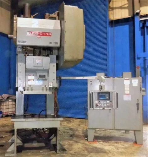 Photo #46 of METAL WORKING, FABRICATION AND MACHINE TOOLS AUCTION, FEATURING: SHEET METAL EQUIPMENT, COIL HANDLING EQUIPMENT, BROACHING MACHINES, GRINDERS, LATHES, PRESSES, MILLING MACHINES & MORE....