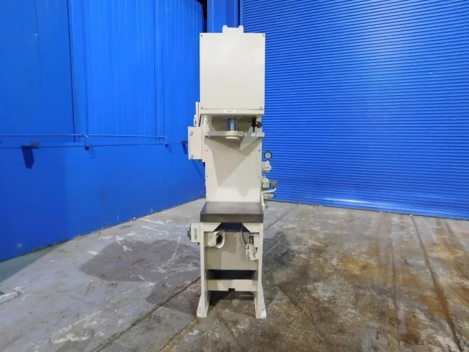 Photo #49 of METAL WORKING, FABRICATION AND MACHINE TOOLS AUCTION, FEATURING: SHEET METAL EQUIPMENT, COIL HANDLING EQUIPMENT, BROACHING MACHINES, GRINDERS, LATHES, PRESSES, MILLING MACHINES & MORE....