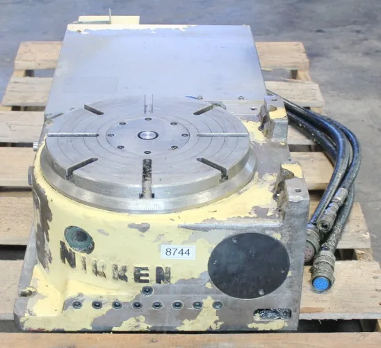 Photo #52 of METAL WORKING, FABRICATION AND MACHINE TOOLS AUCTION, FEATURING: SHEET METAL EQUIPMENT, COIL HANDLING EQUIPMENT, BROACHING MACHINES, GRINDERS, LATHES, PRESSES, MILLING MACHINES & MORE....