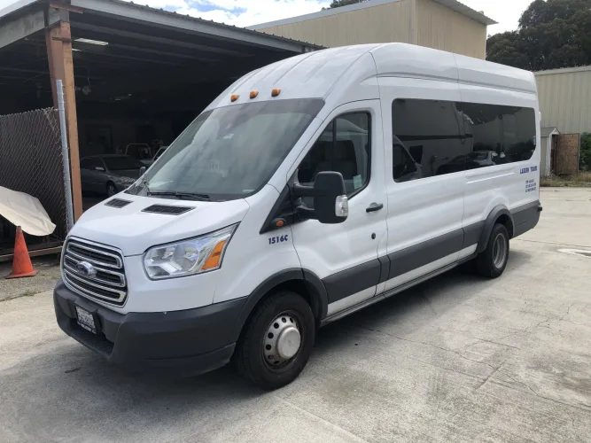 Photo #20 of SALE #2: (4) 2014-2017 PREVOST H3-45 CHARTER BUSES & (9) 2015-2018 FORD TRANSIT 350HD XLT PASSENGER VANS - LASSEN TOURS
