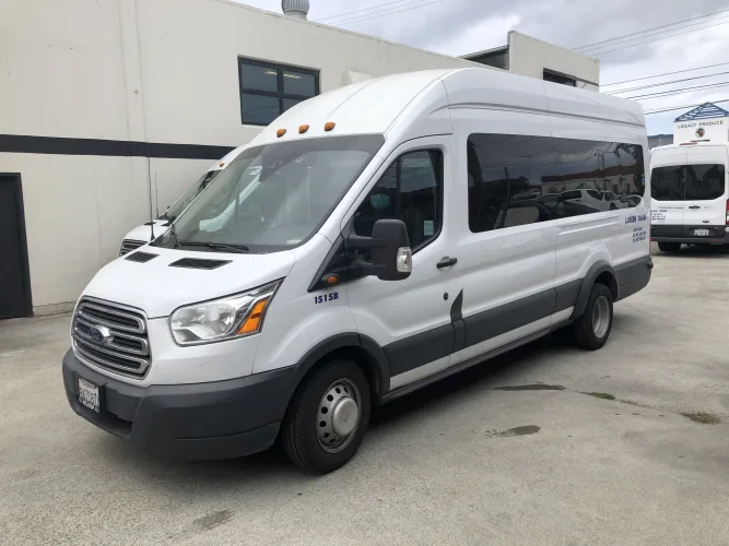 Photo #28 of SALE #2: (4) 2014-2017 PREVOST H3-45 CHARTER BUSES & (9) 2015-2018 FORD TRANSIT 350HD XLT PASSENGER VANS - LASSEN TOURS