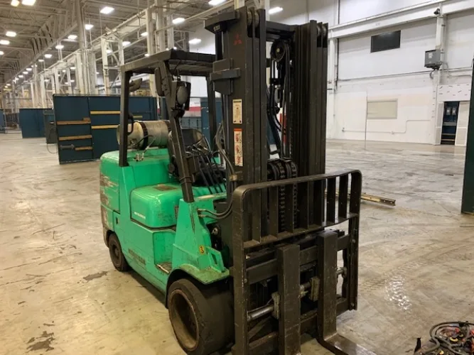Photo #3 of UPON INSTRUCTIONS FROM THE OWNERS - LATE MODEL 2016 MITSUBISHI & HOIST FORK TRUCKS - GILL INDUSTRIES