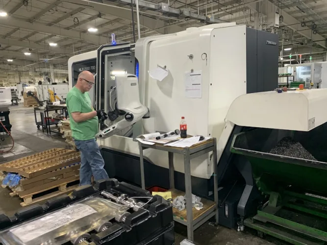 Photo #25 of COMPLETE STATE-OF-THE-ART AUTOMOTIVE POWERTRAIN AND GEAR MANUFACTURING FACILITY - MITEC POWERTRAIN, INC.