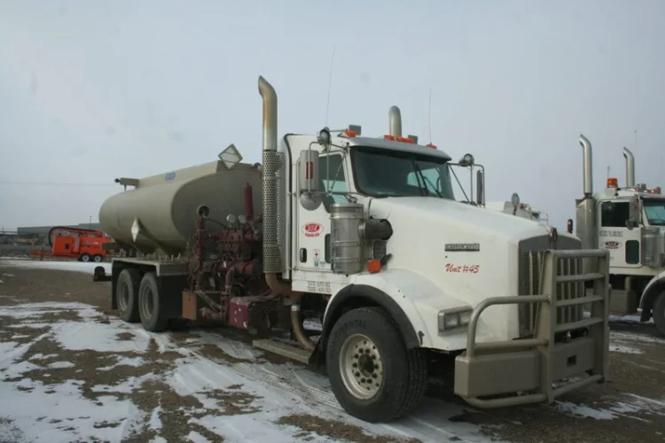 Photo #3 of OILFIELD SERVICES SUPPLIERS, FEATURING: SEMIVAC RIGS, FLUSHBY TRUCKS, PRESSURE TRUCKS, CRANE TRUCK, COILED TUBING TRUCK & MORE