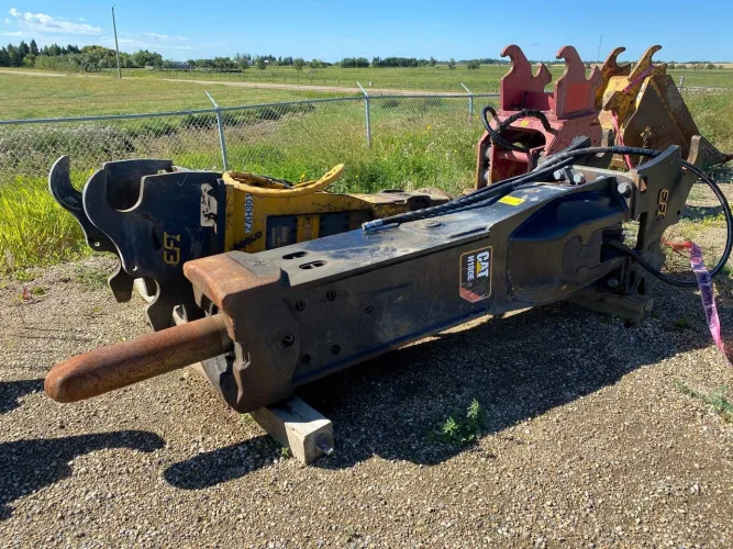 Photo #6 of LATE MODEL CONSTRUCTION EQUIPMENT - VOICE CONSTRUCTION