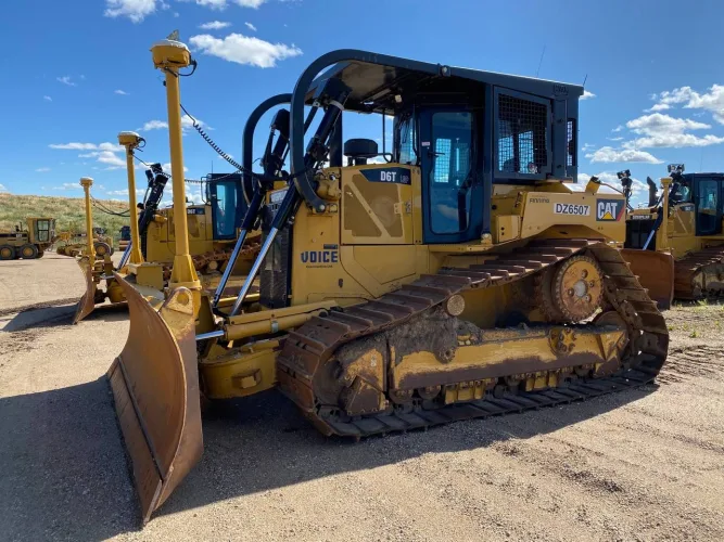 Photo #43 of LATE MODEL CONSTRUCTION EQUIPMENT - VOICE CONSTRUCTION