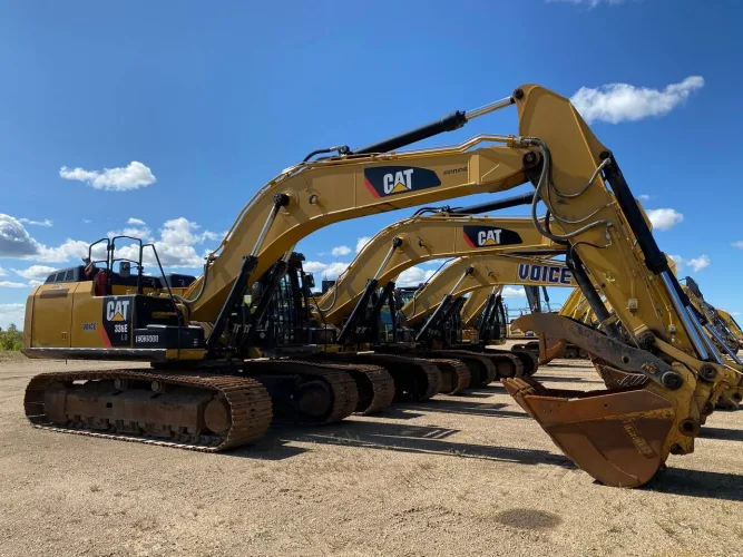 Photo #54 of LATE MODEL CONSTRUCTION EQUIPMENT - VOICE CONSTRUCTION