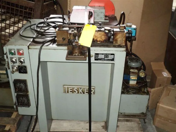 Photo #1 of (1) TESKER ROTARY DIE THREAD ROLLER