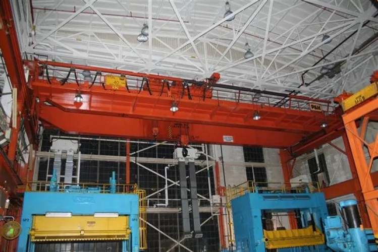 Photo #9 of (20) STATE-OF-THE-ART EXTREMELY LATE MODEL OVERHEAD CRANE SALE 10 TON - 80 TON