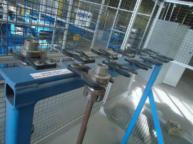Photo #7 of (4) FANUC ROBOT R2000IB W/ RJ3IC CONTROL