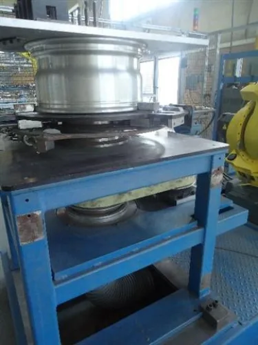 Photo #15 of (4) FANUC ROBOT R2000IB W/ RJ3IC CONTROL