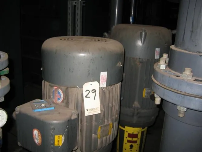 Photo #30 of No Longer Required in the Continuing Operation of: GREAT DANE LIMITED PARTNERSHIP: Electrostatic Paint Coating Line - $30 Million Dollar Replacement Cost, HUGE ENVELOPE TO COAT TRUCK FRAMES