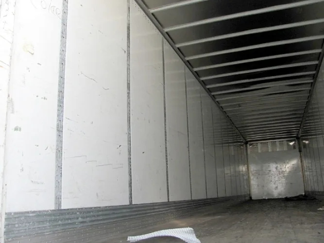 Photo #4 of 2004 VOLVO ISX ST2 TANDEM AXLE SLEEPER 400HP W/TRAILER