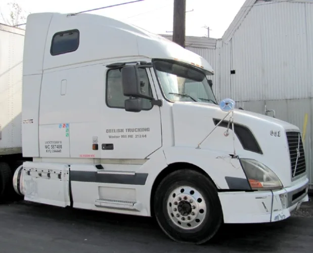 Photo #26 of 2004 VOLVO ISX ST2 TANDEM AXLE SLEEPER 400HP W/TRAILER