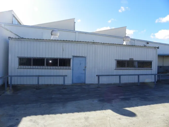 Photo #3 of 20' x 40' PREFABRICATED STEEL BUILDING FOR SALE IN LOS ANGELES!