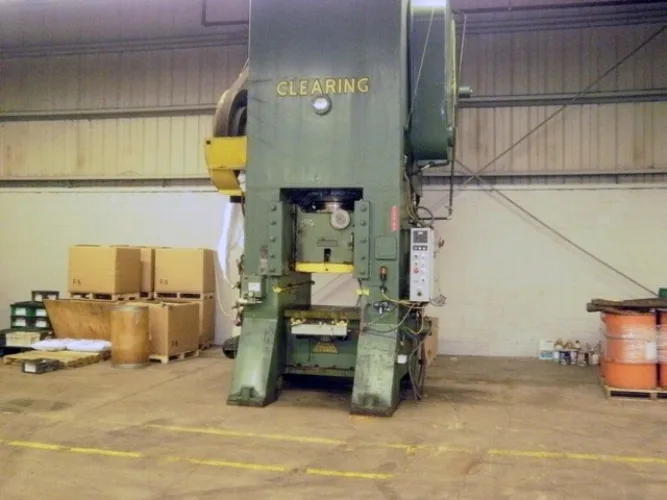 Photo #12 of NO LONGER REQUIRED EQUIPMENT FROM THE CONTINUING OPERATIONS OF WINDSOR MACHINE & STAMPING 2009 LTD