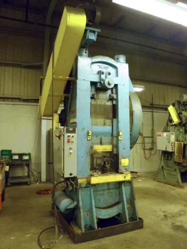 Photo #119 of NO LONGER REQUIRED EQUIPMENT FROM THE CONTINUING OPERATIONS OF WINDSOR MACHINE & STAMPING 2009 LTD