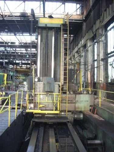 Photo #2 of 8" GIDDINGS & LEWIS Model 70-N8-UF FLOOR TYPE HORIZONTAL CNC BORING MILL AND ACCESSORIES