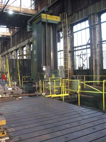 Photo #3 of 8" GIDDINGS & LEWIS Model 70-N8-UF FLOOR TYPE HORIZONTAL CNC BORING MILL AND ACCESSORIES
