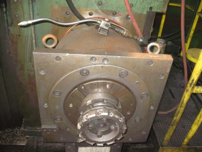 Photo #6 of 8" GIDDINGS & LEWIS Model 70-N8-UF FLOOR TYPE HORIZONTAL CNC BORING MILL AND ACCESSORIES