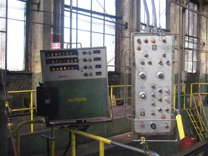 Photo #21 of 8" GIDDINGS & LEWIS Model 70-N8-UF FLOOR TYPE HORIZONTAL CNC BORING MILL AND ACCESSORIES