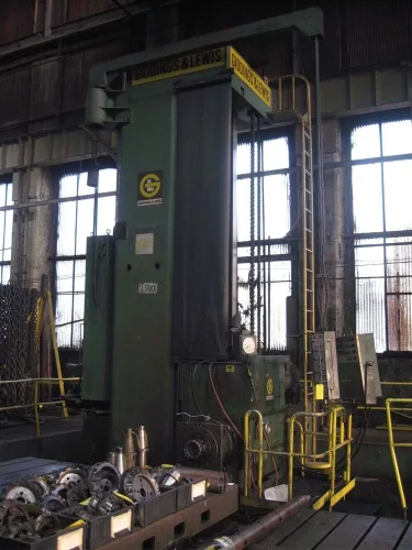 Photo #25 of 8" GIDDINGS & LEWIS Model 70-N8-UF FLOOR TYPE HORIZONTAL CNC BORING MILL AND ACCESSORIES