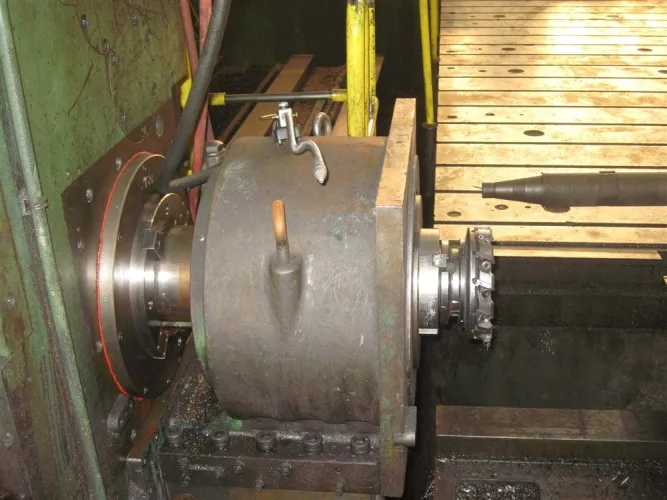 Photo #29 of 8" GIDDINGS & LEWIS Model 70-N8-UF FLOOR TYPE HORIZONTAL CNC BORING MILL AND ACCESSORIES