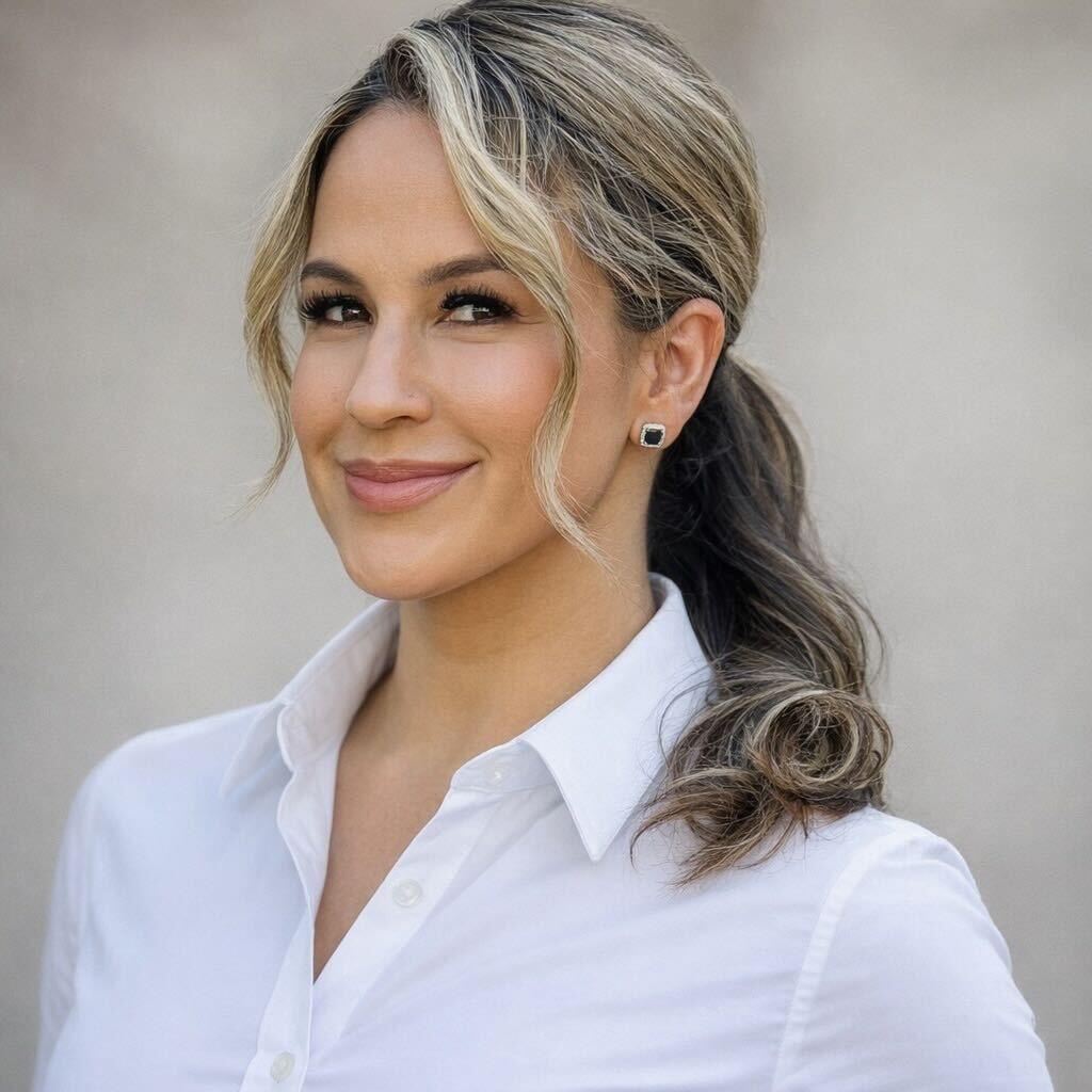 Photo of Claudia Rod